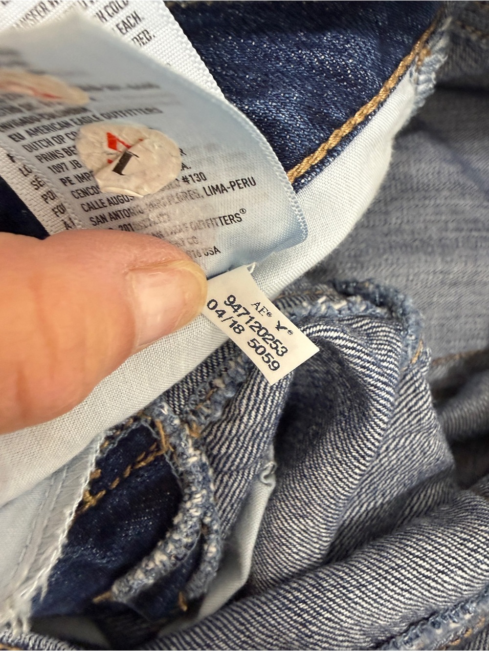 American Eagle Outfitters Distressed Bermuda Jean Shorts 10 - Picture 5 of 8